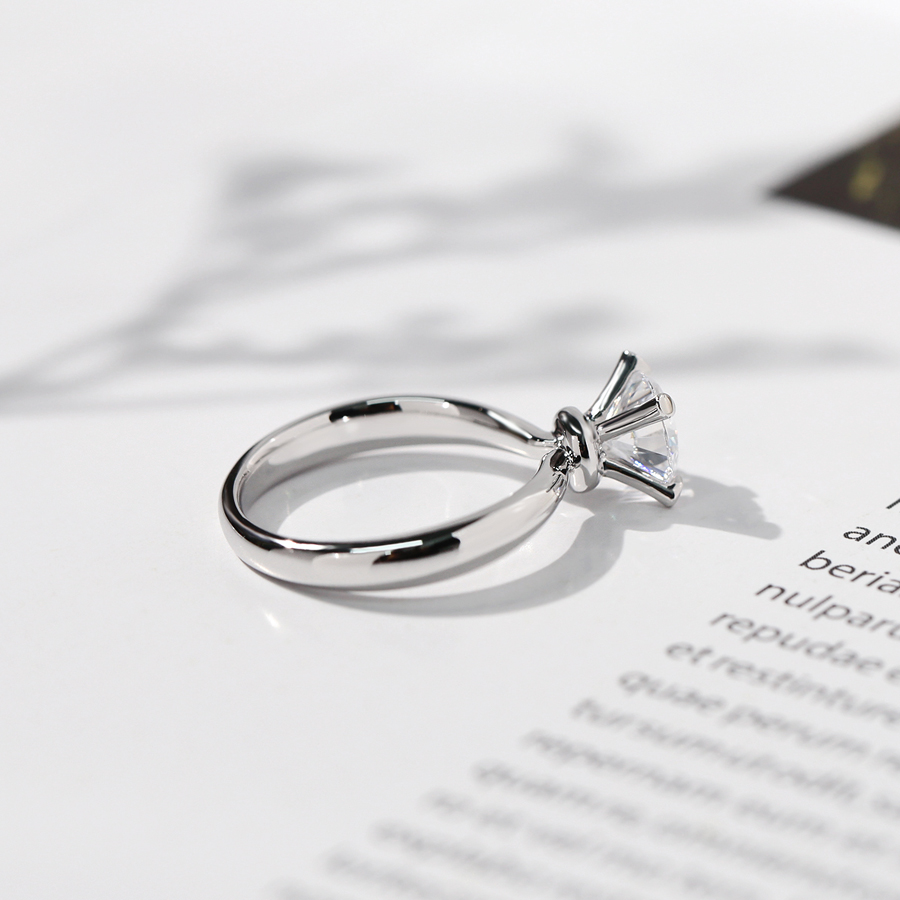 샬롯 - Lab-그로운 4프롱 1캐럿 랩다이아몬드 반지 가격